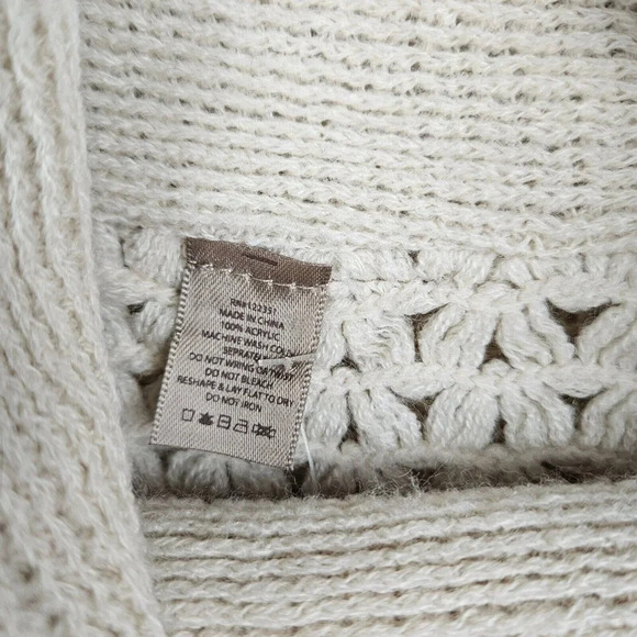 Francesca's Wrap Poncho Shawl One Size Open Knit Beige Tan Ivory New with Tag - Picture 11 of 13